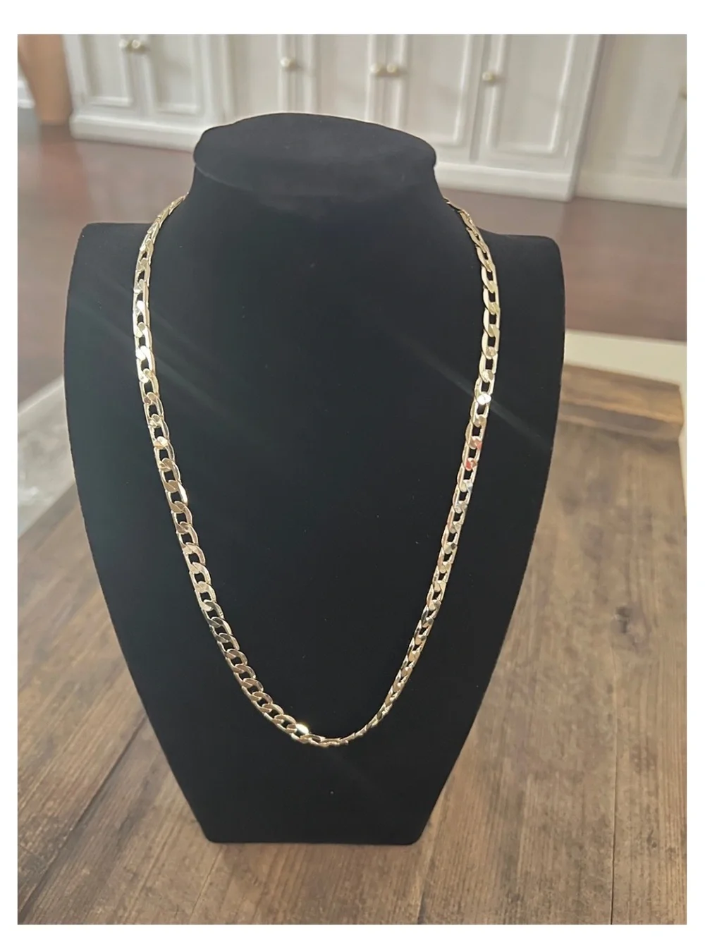 991. NWT PRETTY BIRD Men’s/Women’s Tarnish Proof, Waterproof Gold Link Chain